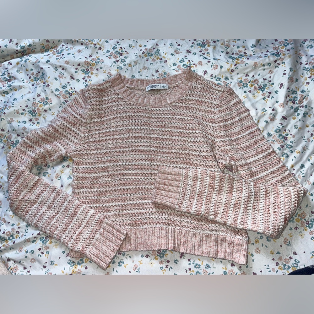 Arizona Jean Company Blush Knit Crop Top